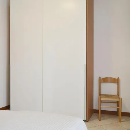 Apartment Borgo Dei Fiori E08 *